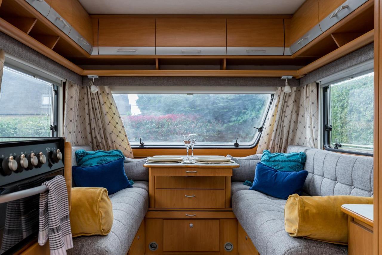Cosy Caravan On Luxury Campsite Hulme End Exterior foto