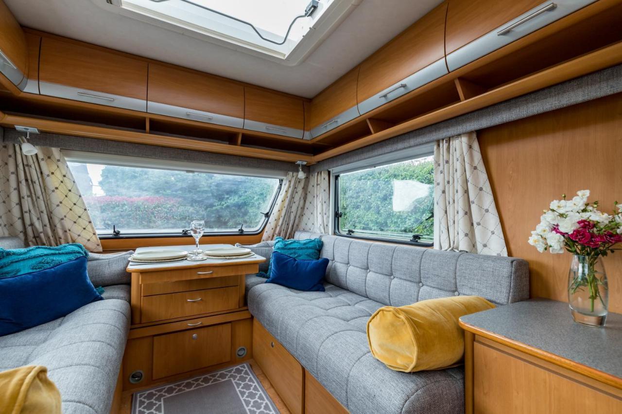 Cosy Caravan On Luxury Campsite Hulme End Exterior foto