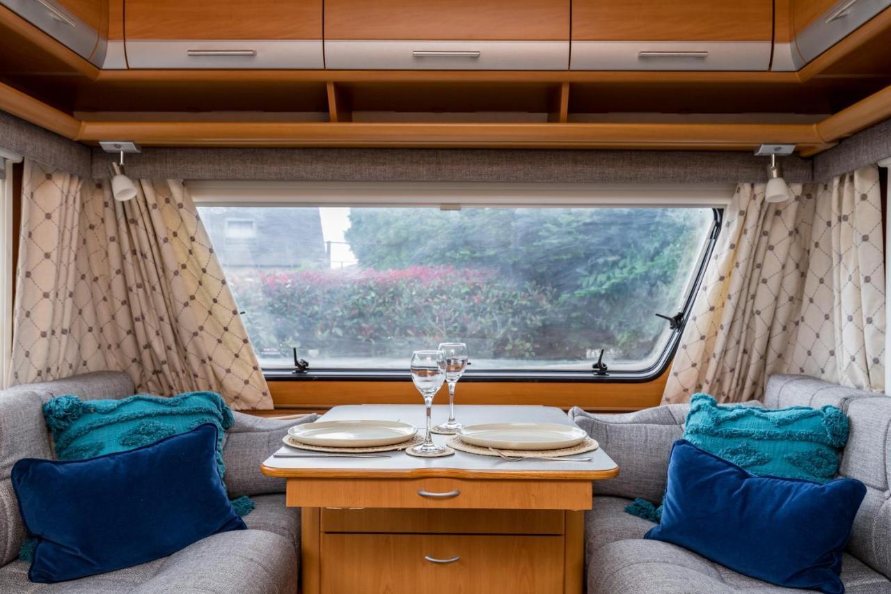 Cosy Caravan On Luxury Campsite Hulme End Exterior foto