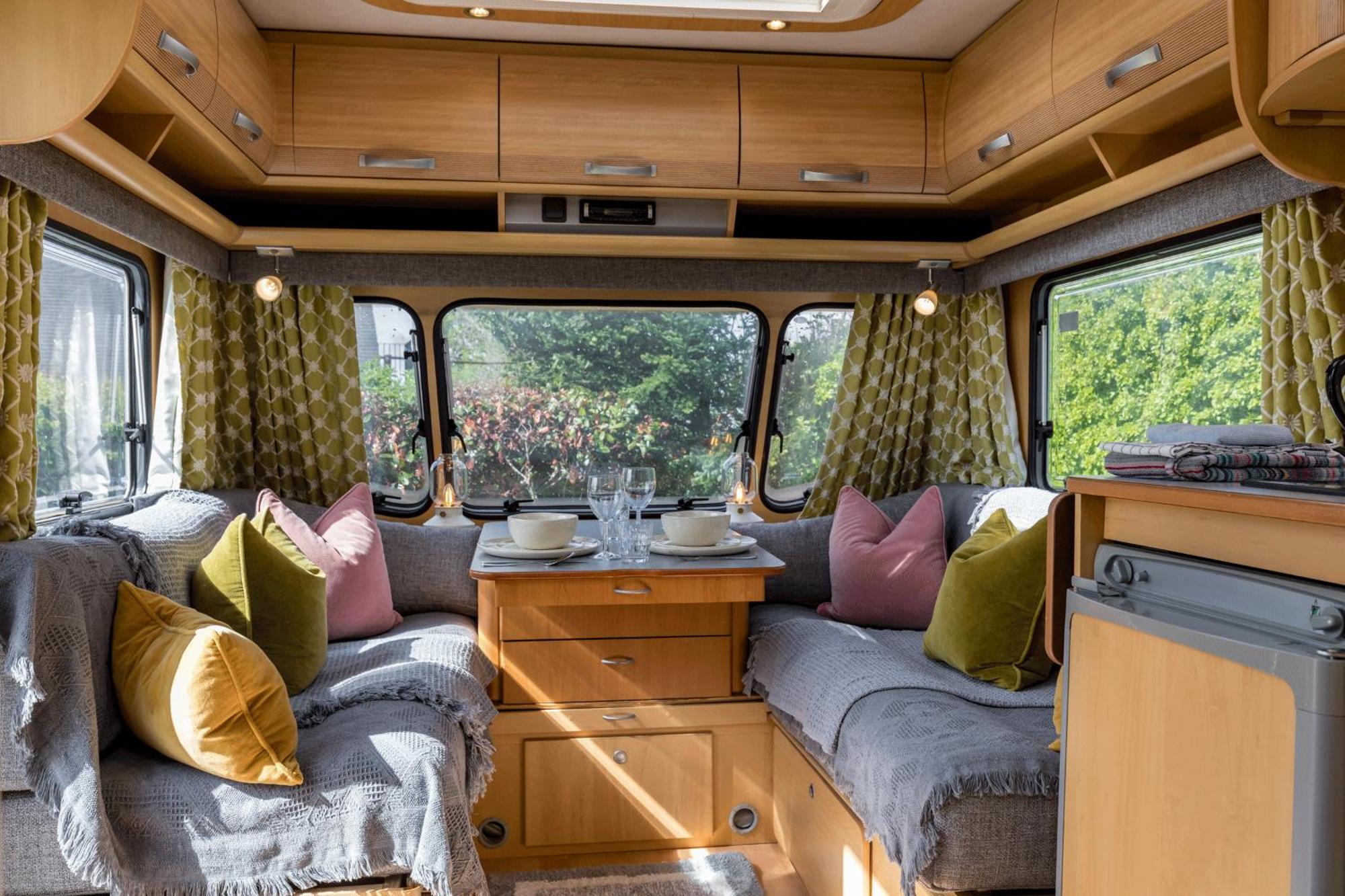 Cosy Caravan On Luxury Campsite Hulme End Exterior foto